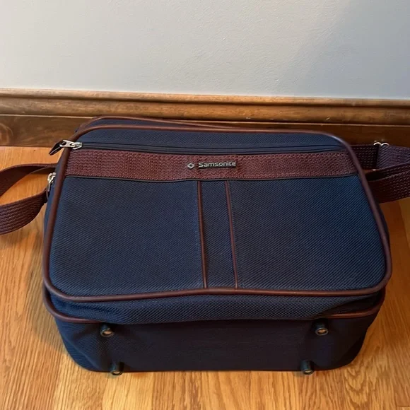 Samsonite Silhouette 4 Travel Carryon Bag - Picture 11 of 11